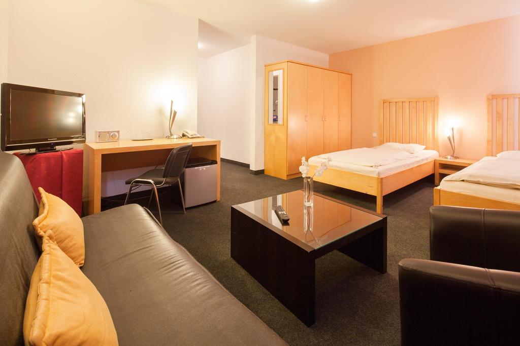 Hotel Bon Prix Fischenich Szoba fotó